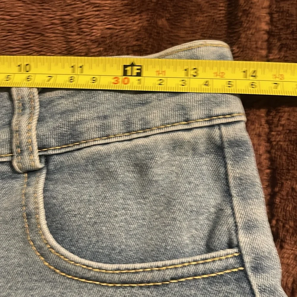 Juniors Denim Skort Size Large Blue Short Tiered Mini Ruffled Bottom - Picture 6 of 8